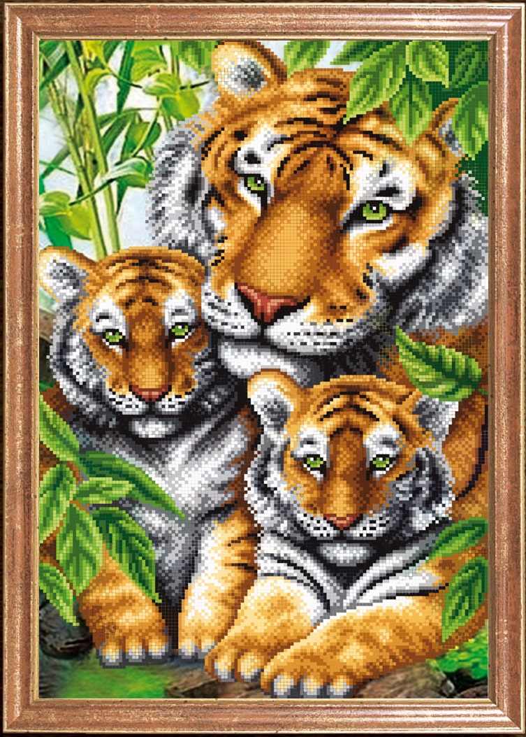 Вышивка Тигрица с тигрятами. 