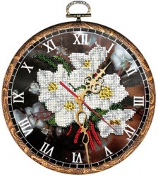 Часы Ромашки бисером