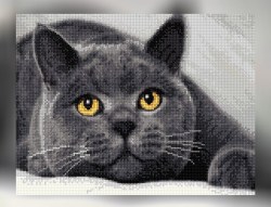 Вышивка бисером дымчатый кот